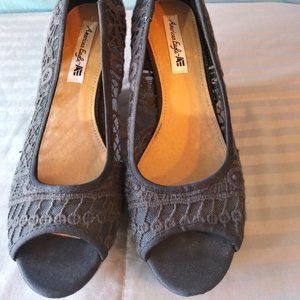 American eagle lace wedges